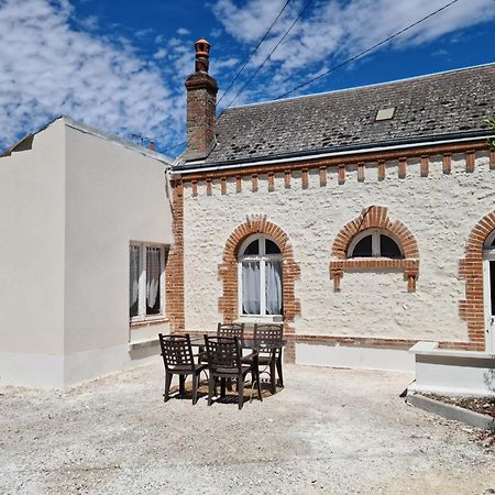 Saint-Ay Sur La Route Des Chateaux Екстер'єр фото